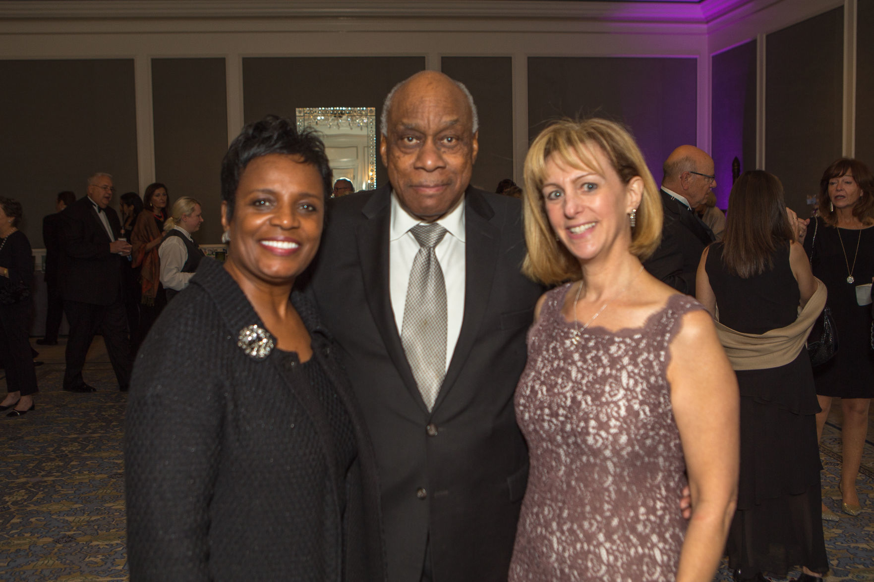 110918STAGESStLouisApplauseGala9.jpg